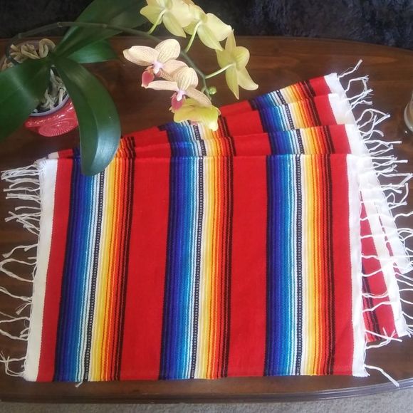 GROOVY GLAM Serape Red Multicolored Southwestern Woven Cloth Placemats Set of 4 - Picture 1 of 3
